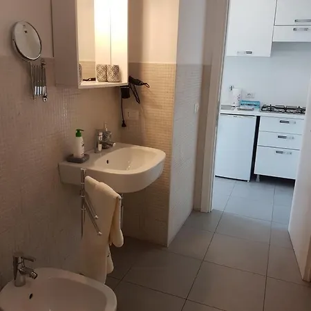 Libeccio House & Zefiro House Apartment Sanremo