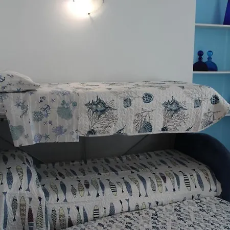 Libeccio House & Zefiro House Apartment